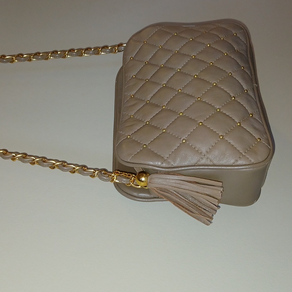MARLO Leather ✨️Vintage Rare Classy Tufted Crossbody Bag in Tauple